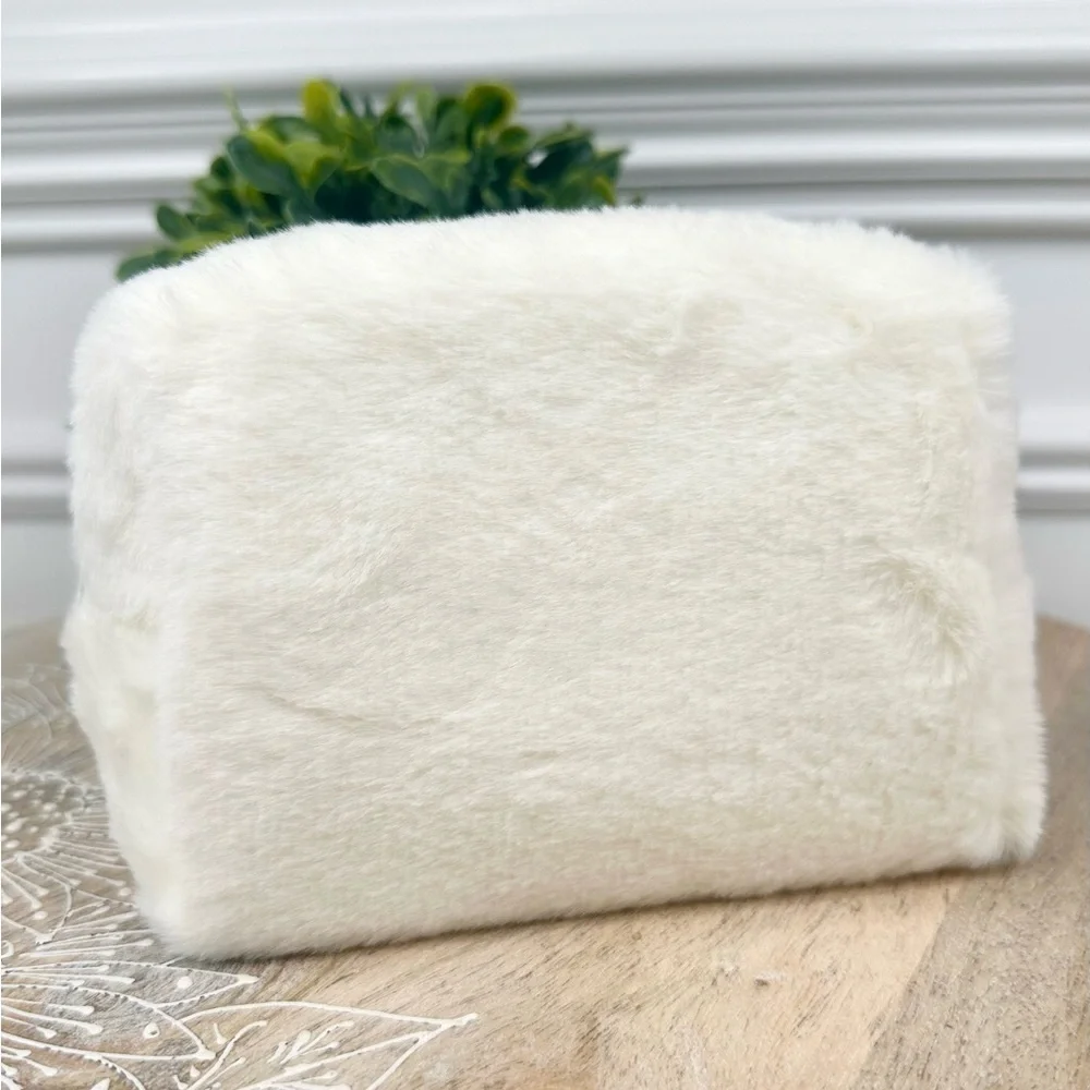 Elegant Cream Faux Fur Cosmetic Bag